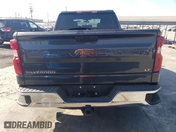 ✅ 2022 Chevrolet Silverado 1500 LT • VIN: 1GCPWCED5NZ105212 • Lot: 75693754. Wystawiony na Copart z przebiegiem 32 937 mil. Bezpłatny archiwum sprzedaży aukcyjnych z USA i szczegółowy raport historii pojazdu na DreamBid. Zdjęcie 6.