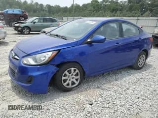 ✅ 2013 Hyundai Accent GLS • VIN: KMHCT4AE4DU389757 • Лот: 60220794. Опубликован ранее на Copart с пробегом 127 330 миль. Бесплатный доступ к архиву аукционных продаж из США и подробный отчёт об истории автомобиля на DreamBid. Изображение 1.