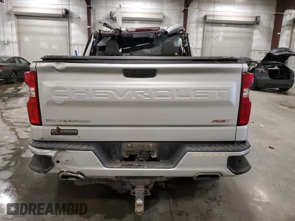 ✅ 2020 Chevrolet Silverado 1500 RST • VIN: 3GCUYEED5LG151368 • Лот: 92492845. Опубликован ранее на Copart с пробегом Не указан. Бесплатный доступ к архиву аукционных продаж из США и подробный отчёт об истории автомобиля на DreamBid. Изображение 6.