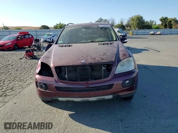 ✅ 2006 Mercedes-Benz M 350 • VIN: 4JGBB86E56A149183 • Lot: 81735575. Listed on Copart with 120,392 mi. Free auction sales archive from the USA and detailed vehicle history report at DreamBid. Image 14.