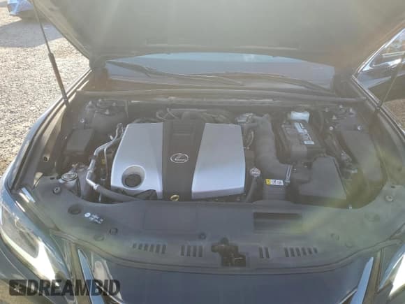 ✅ 2019 Lexus ES 350 Luxury • VIN: 58ABZ1B12KU015531 • Лот: 82149565. Опубликован ранее на Copart с пробегом 84 251 миль. Бесплатный доступ к архиву аукционных продаж из США и подробный отчёт об истории автомобиля на DreamBid. Изображение 11.