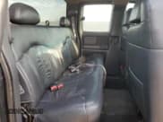 ✅ 2001 Chevrolet Silverado 2500HD LS • VIN: 1GCHK29U21E270835 • Lot: 55666065. Wystawiony na Copart z przebiegiem 128 047 mil. Bezpłatny archiwum sprzedaży aukcyjnych z USA i szczegółowy raport historii pojazdu na DreamBid. Zdjęcie 10.