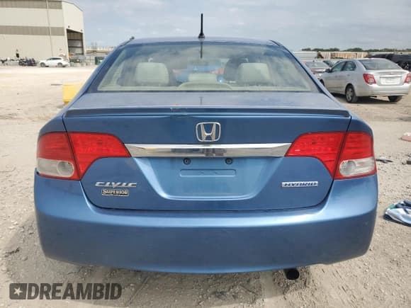 ✅ 2011 Honda Civic • VIN: JHMFA3F2XBS000675 • Lot: 71017235. Listed on Copart with 196,197 mi. Free auction sales archive from the USA and detailed vehicle history report at DreamBid. Image 6.