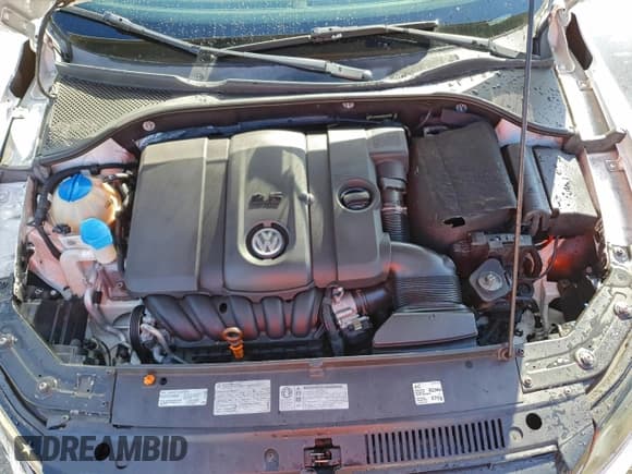 ✅ 2012 Volkswagen Passat SE • VIN: 1VWBP7A31CC070287 • Lot: 93894685. Listed on Copart with 122,563 mi. Free auction sales archive from the USA and detailed vehicle history report at DreamBid. Image 11.