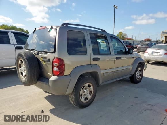 ✅ 2007 Jeep Liberty Sport • VIN: 1J4GK48KX7W605506 • Lot: 81294195. Listed on Copart with Not provided. Free auction sales archive from the USA and detailed vehicle history report at DreamBid. Image 3.