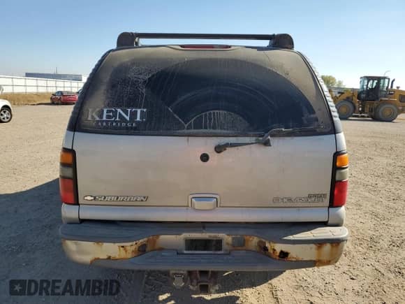 2005 Chevrolet Suburban LS с VIN 3GNFK16Z35G187860, выставлен на аукционе Copart как лот 74930654 с пробегом 247 510 миль миль и Списание • Salvage title. История ставок и продаж доступна на DreamBid. Изображение 6.