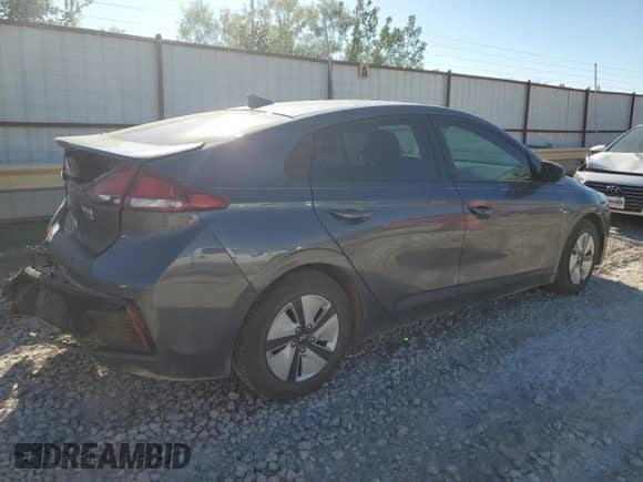 2019 Hyundai Ioniq Blue с VIN KMHC65LC5KU139773, выставлен на аукционе Copart как лот 72965774 с пробегом 116 561 миль миль и Списание • Salvage title. История ставок и продаж доступна на DreamBid. Изображение 3.