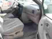 2002 Dodge Caravan EX с VIN 2B8GP74L42R790382, выставлен на аукционе IAAI как лот 41364303 с пробегом 136 569 миль миль и . История ставок и продаж доступна на DreamBid. Изображение 5.