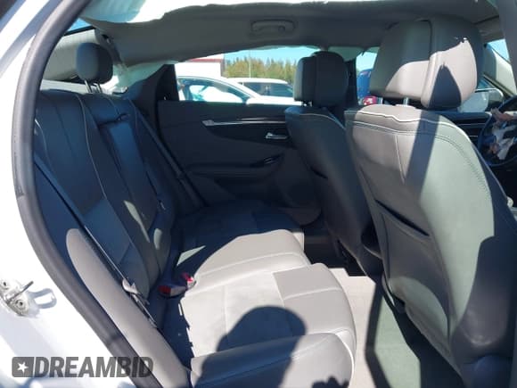 ✅ 2014 Chevrolet Impala LT • VIN: 2G1125S39E9189935 • Лот: 43467823. Опубликован ранее на IAAI с пробегом 136 118 миль. Бесплатный доступ к архиву аукционных продаж из США и подробный отчёт об истории автомобиля на DreamBid. Изображение 8.