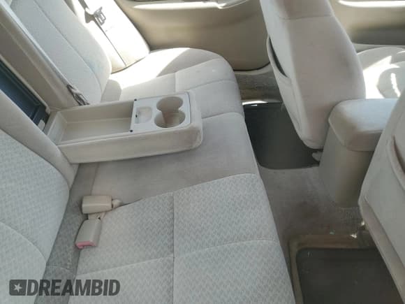 ✅ 2000 Mazda 626 • VIN: 1YVGF22E3Y5132308 • Лот: 56179035. Опубликован ранее на Copart с пробегом 122 905 миль. Бесплатный доступ к архиву аукционных продаж из США и подробный отчёт об истории автомобиля на DreamBid. Изображение 10.