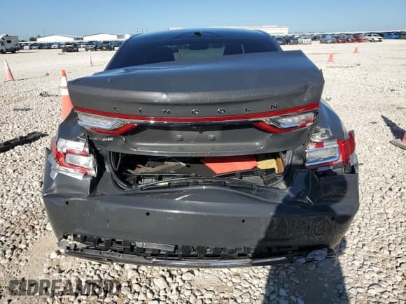 ✅ 2017 Lincoln Continental Black Label • VIN: 1LN6L9BC5H5624321 • Lot: 53418955. Listed on Copart with 132,564 mi. Free auction sales archive from the USA and detailed vehicle history report at DreamBid. Image 6.
