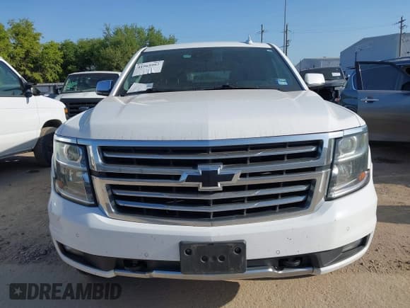 ✅ 2019 Chevrolet Tahoe LT • VIN: 1GNSKBKC3KR265748 • Lot: 41965982. Listed on IAAI with 182,006 mi. Free auction sales archive from the USA and detailed vehicle history report at DreamBid. Image 12.
