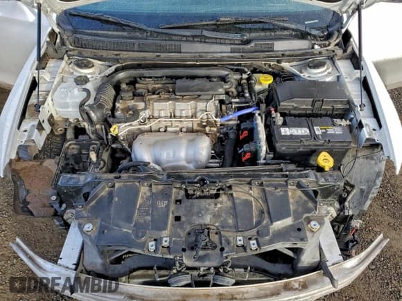 ✅ 2015 Chrysler 200 S • VIN: 1C3CCCBB8FN670285 • Lot: 96336605. Listed on Copart with 195,355 mi. Free auction sales archive from the USA and detailed vehicle history report at DreamBid. Image 11.