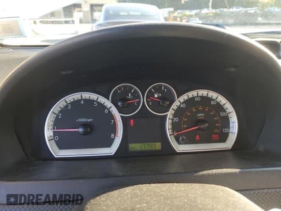 ✅ 2011 Chevrolet Aveo 2LT • VIN: KL1TG5DE6BB119360 • Lot: 80025585. Listed on Copart with 177,431 mi. Free auction sales archive from the USA and detailed vehicle history report at DreamBid. Image 9.