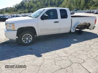 2007 Chevrolet Silverado 1500 1LT с VIN 1GCEC19C77Z631995, выставлен на аукционе Copart как лот 84790625 с пробегом 140 455 миль миль и Списание • Salvage title. История ставок и продаж доступна на DreamBid. Изображение 1.