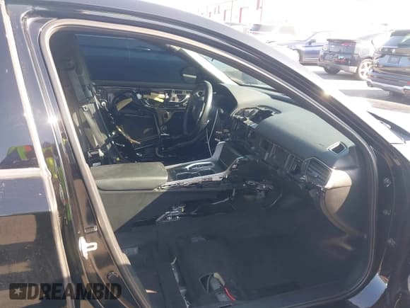 ✅ 2022 Honda Accord Sport • VIN: 1HGCV2F32NA017865 • Lot: 43230405. Wystawiony na IAAI z przebiegiem 78 285 mil. Bezpłatny archiwum sprzedaży aukcyjnych z USA i szczegółowy raport historii pojazdu na DreamBid. Zdjęcie 5.