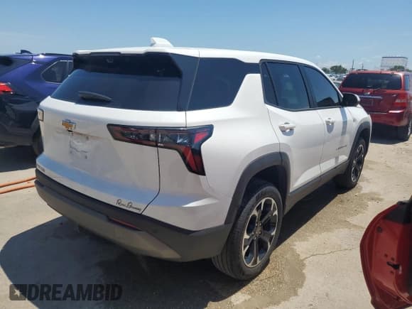 ✅ 2025 Chevrolet Equinox FWD LT • VIN: 3GNAXHEG2SL155845 • Lot: 63434455. Wystawiony na Copart z przebiegiem 15 687 mil. Bezpłatny archiwum sprzedaży aukcyjnych z USA i szczegółowy raport historii pojazdu na DreamBid. Zdjęcie 3.