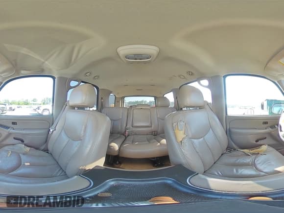 ✅ 2005 Chevrolet Tahoe LS • VIN: 1GNEC13V65R149100 • Лот: 61179975. Опубликован ранее на Copart с пробегом 283 123 миль. Бесплатный доступ к архиву аукционных продаж из США и подробный отчёт об истории автомобиля на DreamBid. Изображение 15.