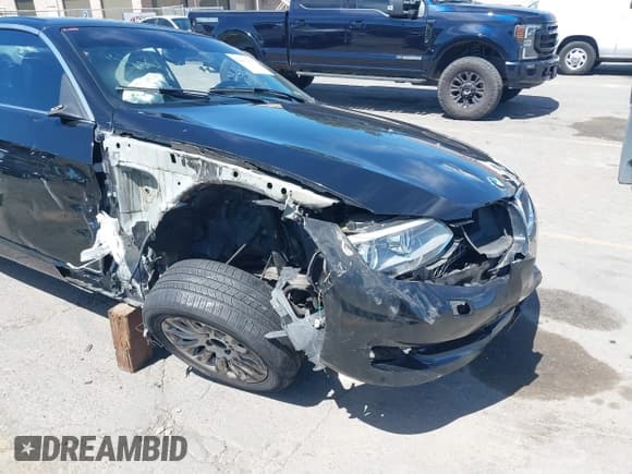 ✅ 2012 BMW 3 Series 328i • VIN: WBADW7C55CE729390 • Lot: 42919107. Wystawiony na IAAI z przebiegiem 133 125 mil. Bezpłatny archiwum sprzedaży aukcyjnych z USA i szczegółowy raport historii pojazdu na DreamBid. Zdjęcie 6.