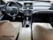 ✅ 2013 Honda Crosstour EX-L • VIN: 5J6TF1H58DL000196 • Lot: 89516885. Wystawiony na Copart z przebiegiem 239 503 mil. Bezpłatny archiwum sprzedaży aukcyjnych z USA i szczegółowy raport historii pojazdu na DreamBid. Zdjęcie 8.