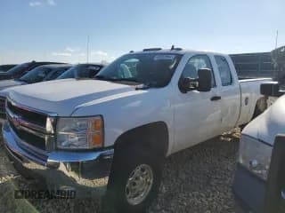✅ 2007 Chevrolet Silverado 2500HD 2LT • VIN: 1GCHK29697E535969 • Lot: 84552864. Wystawiony na Copart z przebiegiem 141 449 mil. Bezpłatny archiwum sprzedaży aukcyjnych z USA i szczegółowy raport historii pojazdu na DreamBid. Zdjęcie 1.