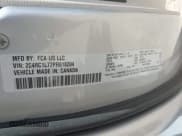 ✅ 2023 Chrysler Pacifica Hybrid Touring L • VIN: 2C4RC1L77PR618204 • Lot: 42736280. Wystawiony na IAAI z przebiegiem 74 611 mil. Bezpłatny archiwum sprzedaży aukcyjnych z USA i szczegółowy raport historii pojazdu na DreamBid. Zdjęcie 9.