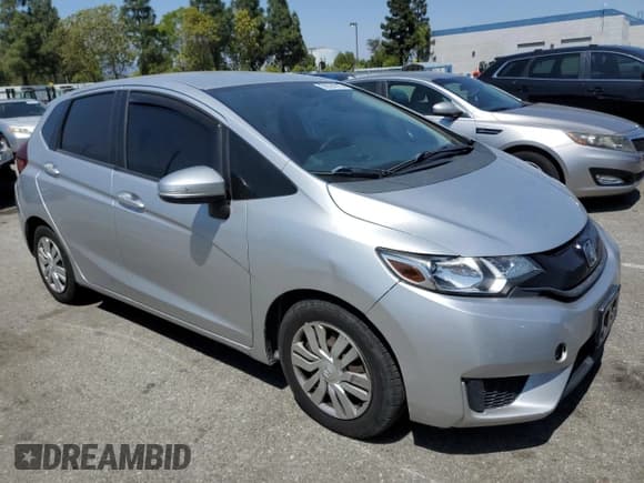 ✅ 2015 Honda Fit LX • VIN: 3HGGK5G59FM723604 • Lot: 58594315. Listed on Copart with 137,251 mi. Free auction sales archive from the USA and detailed vehicle history report at DreamBid. Image 4.