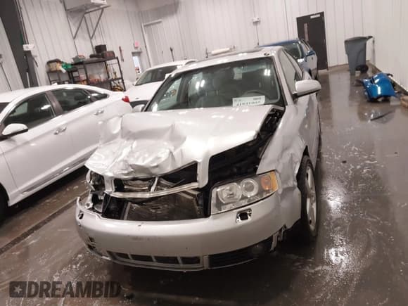 ✅ 2003 Audi A4 1.8T • VIN: WAULC68E83A278664 • Лот: 41941005. Опубликован ранее на IAAI с пробегом 146 030 миль. Бесплатный доступ к архиву аукционных продаж из США и подробный отчёт об истории автомобиля на DreamBid. Изображение 12.