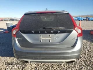 ✅ 2018 Volvo V60 • VIN: YV440MWK4J2058441 • Лот: 91928915. Опубликован ранее на Copart с пробегом 145 222 миль. Бесплатный доступ к архиву аукционных продаж из США и подробный отчёт об истории автомобиля на DreamBid. Изображение 6.