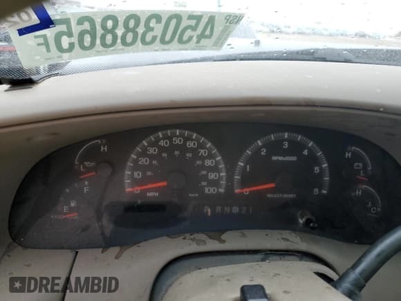 ✅ 2000 Ford Expedition Eddie Bauer • VIN: 1FMRU17L8YLC15827 • Лот: 45038865. Опубликован ранее на Copart с пробегом Не указан. Бесплатный доступ к архиву аукционных продаж из США и подробный отчёт об истории автомобиля на DreamBid. Изображение 9.