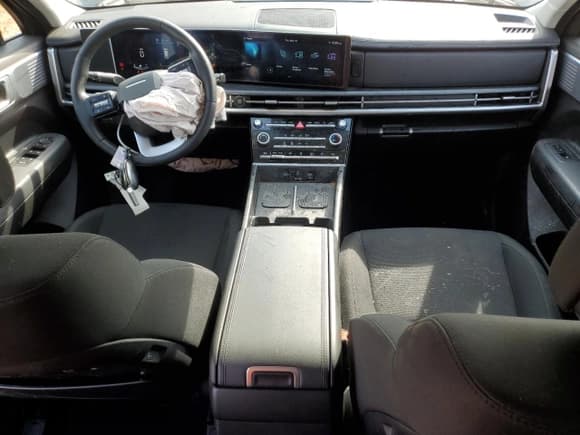 ✅ 2024 Hyundai Santa Fe SE • VIN: 5NMP1DGL6RH039353 • Lot: 84720275. Wystawiony na Copart z przebiegiem 29 257 mil. Bezpłatny archiwum sprzedaży aukcyjnych z USA i szczegółowy raport historii pojazdu na DreamBid. Zdjęcie 8.