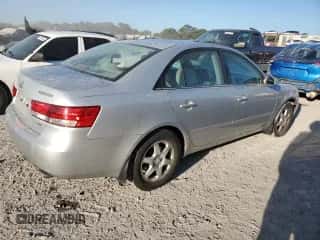 2007 Hyundai Sonata SE z VIN 5NPEU46F67H170891, wystawiony jako Copart lot #75332244 z przebiegiem 177 646 mil mil oraz Czysty tytuł • Clean title. Historia ofert i sprzedaży dostępna na DreamBid. Obrazek 3.