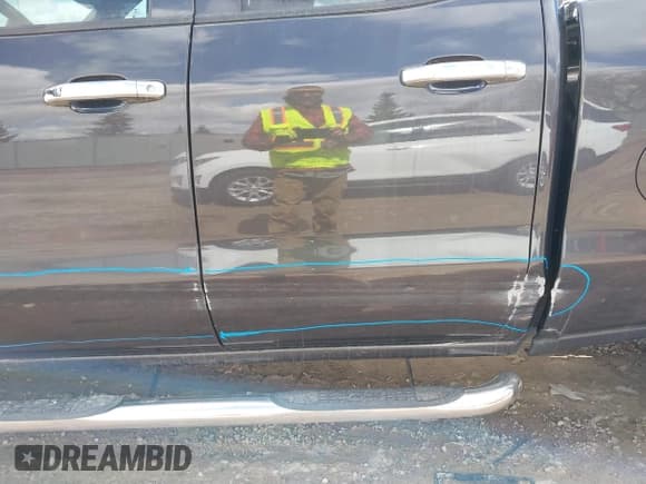 ✅ 2016 Chevrolet Silverado 2500HD Work Truck • VIN: 1GC2KUEG2GZ281935 • Lot: 41878819. Wystawiony na IAAI z przebiegiem 147 058 mil. Bezpłatny archiwum sprzedaży aukcyjnych z USA i szczegółowy raport historii pojazdu na DreamBid. Zdjęcie 20.