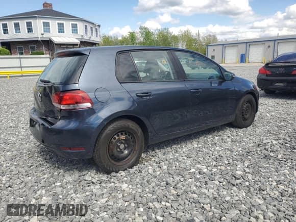 ✅ 2013 Volkswagen Golf • VIN: WVWDB7AJ3DW099492 • Lot: 55428105. Listed on Copart with 115,628 mi. Free auction sales archive from the USA and detailed vehicle history report at DreamBid. Image 3.