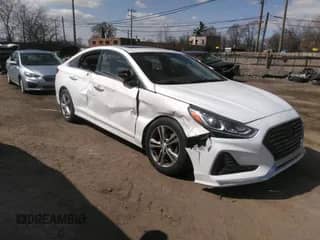 2018 Hyundai Sonata SEL with VIN 5NPE34AF5JH649935, listed as a IAAI auction lot 41915204 with 104,345 mi miles and . Bid and sale history available at DreamBid. Image 1.
