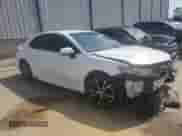 2019 Toyota Camry LE z VIN 4T1B11HK9KU828945, wystawiony jako Copart lot #62388185 z przebiegiem 95 180 mil mil oraz Szkoda całkowita • Salvage title. Historia ofert i sprzedaży dostępna na DreamBid. Obrazek 4.