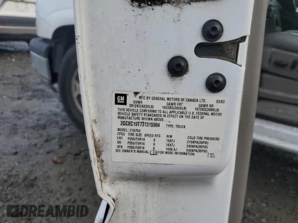 ✅ 2003 Chevrolet Silverado 1500 LS • VIN: 2GCEC19T731315984 • Лот: 81681144. Опубликован ранее на Copart с пробегом 201 462 миль. Бесплатный доступ к архиву аукционных продаж из США и подробный отчёт об истории автомобиля на DreamBid. Изображение 13.