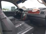 ✅ 2011 Chevrolet Silverado 2500HD LTZ • VIN: 1GC1KYC82BF178510 • Лот: 42248731. Опубликован ранее на IAAI с пробегом 292 024 миль. Бесплатный доступ к архиву аукционных продаж из США и подробный отчёт об истории автомобиля на DreamBid. Изображение 5.