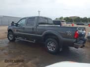 ✅ 2015 Ford F-250 Lariat • VIN: 1FT7W2BT6FED40510 • Lot: 43360638. Wystawiony na IAAI z przebiegiem 250 719 mil. Bezpłatny archiwum sprzedaży aukcyjnych z USA i szczegółowy raport historii pojazdu na DreamBid. Zdjęcie 3.