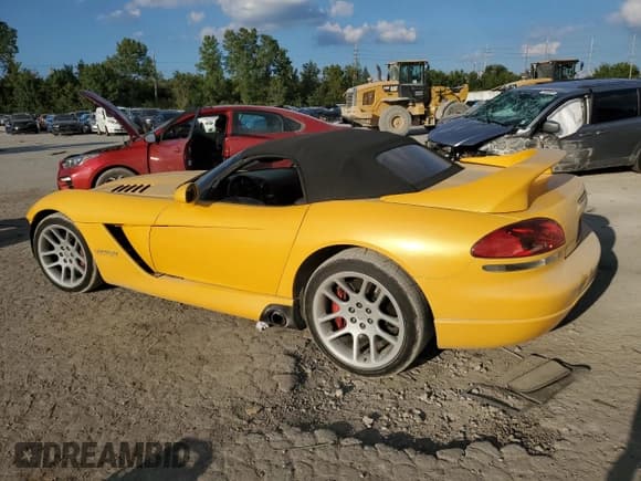 ✅ 2004 Dodge Viper SRT-10 • VIN: 1B3JZ65Z04V101294 • Lot: 70462564. Listed on Copart with Not provided. Free auction sales archive from the USA and detailed vehicle history report at DreamBid. Image 2.