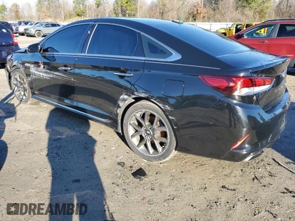 ✅ 2018 Hyundai Sonata Limited Plus • VIN: 5NPE34AB3JH613965 • Lot: 38685813. Listed on Copart with 60,603 mi. Free auction sales archive from the USA and detailed vehicle history report at DreamBid. Image 2.