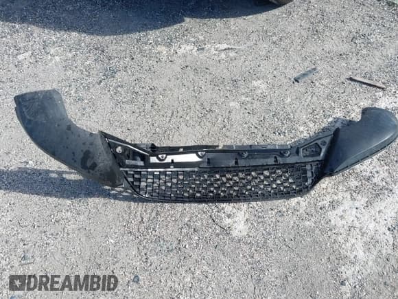 ✅ 2017 Volkswagen Tiguan S • VIN: WVGAV7AX1HK050573 • Lot: 43171889. Listed on IAAI with 41,022 mi. Free auction sales archive from the USA and detailed vehicle history report at DreamBid. Image 12.