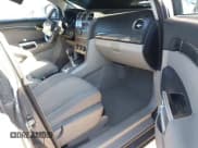 ✅ 2009 Saturn VUE XR • VIN: 3GSCL53799S583754 • Lot: 41681569. Wystawiony na IAAI z przebiegiem 124 615 mil. Bezpłatny archiwum sprzedaży aukcyjnych z USA i szczegółowy raport historii pojazdu na DreamBid. Zdjęcie 5.