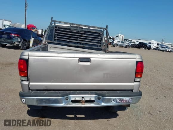 ✅ 1996 Mazda B-Series SE • VIN: 4F4CR16U1TTM09587 • Lot: 42232994. Listed on IAAI with 22,310 mi. Free auction sales archive from the USA and detailed vehicle history report at DreamBid. Image 17.