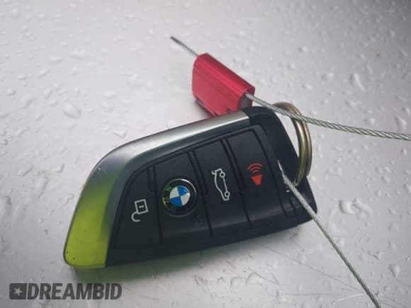 ✅ 2022 BMW 5 Series 530e • VIN: WBA13AG01NCJ72192 • Lot: 41809247. Listed on IAAI with 27,923 mi. Free auction sales archive from the USA and detailed vehicle history report at DreamBid. Image 11.