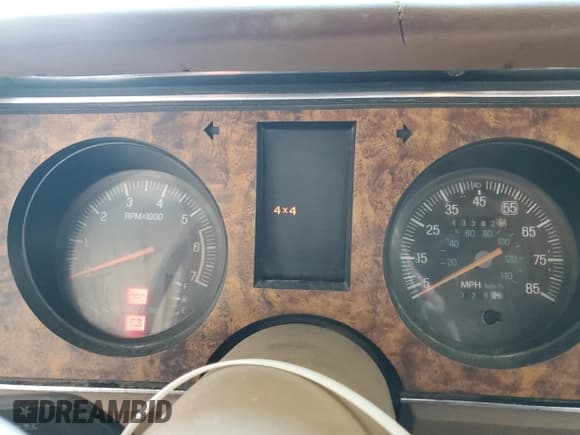 ✅ 1987 Ford Ranger • VIN: 1FTCR15T4HPB33715 • Lot: 90128915. Listed on Copart with 43,282 mi. Free auction sales archive from the USA and detailed vehicle history report at DreamBid. Image 9.