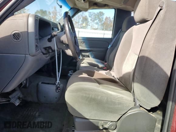 ✅ 2005 Chevrolet Silverado 1500 Z71 • VIN: 1GCEK14T85Z308644 • Лот: 78056654. Опубликован ранее на Copart с пробегом 107 398 миль. Бесплатный доступ к архиву аукционных продаж из США и подробный отчёт об истории автомобиля на DreamBid. Изображение 7.