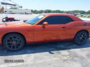 ✅ 2021 Dodge Challenger SXT • VIN: 2C3CDZAGXMH604789 • Lot: 39184065. Wystawiony na IAAI z przebiegiem 32 196 mil. Bezpłatny archiwum sprzedaży aukcyjnych z USA i szczegółowy raport historii pojazdu na DreamBid. Zdjęcie 6.