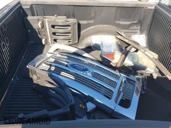 ✅ 2012 Ford F-150 XL • VIN: 1FTFW1CFXCFA19719 • Лот: 41862574. Опубликован ранее на IAAI с пробегом 144 425 миль. Бесплатный доступ к архиву аукционных продаж из США и подробный отчёт об истории автомобиля на DreamBid. Изображение 12.