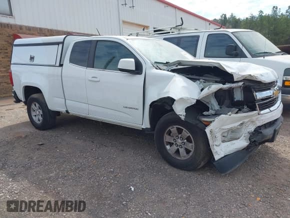 ✅ 2017 Chevrolet Colorado 4WD Work Truck • VIN: 1GCHTBEA1H1324720 • Лот: 41616877. Опубликован ранее на IAAI с пробегом 88 329 миль. Бесплатный доступ к архиву аукционных продаж из США и подробный отчёт об истории автомобиля на DreamBid. Изображение 1.